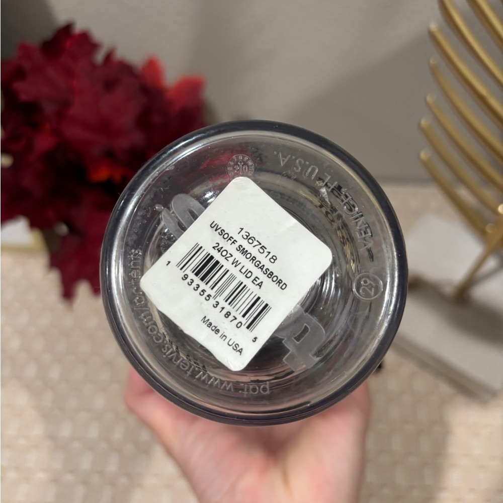 Dunder Mifflin 24oz Tumbler with Lid - Picture 4 of 4